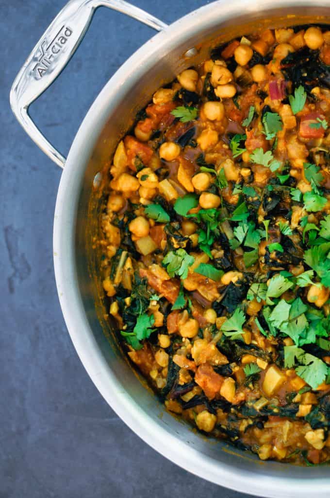 chickpea stew in a pot