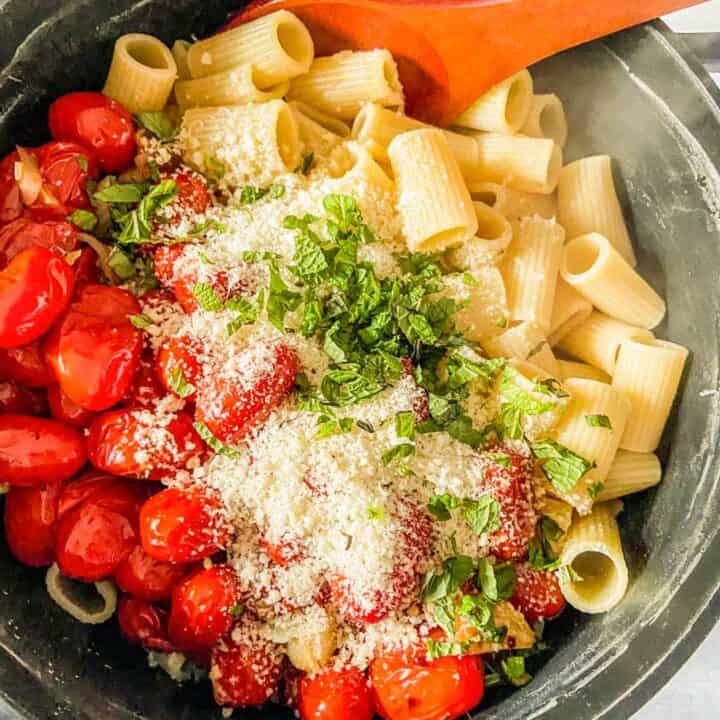Burst Cherry Tomato Pasta
