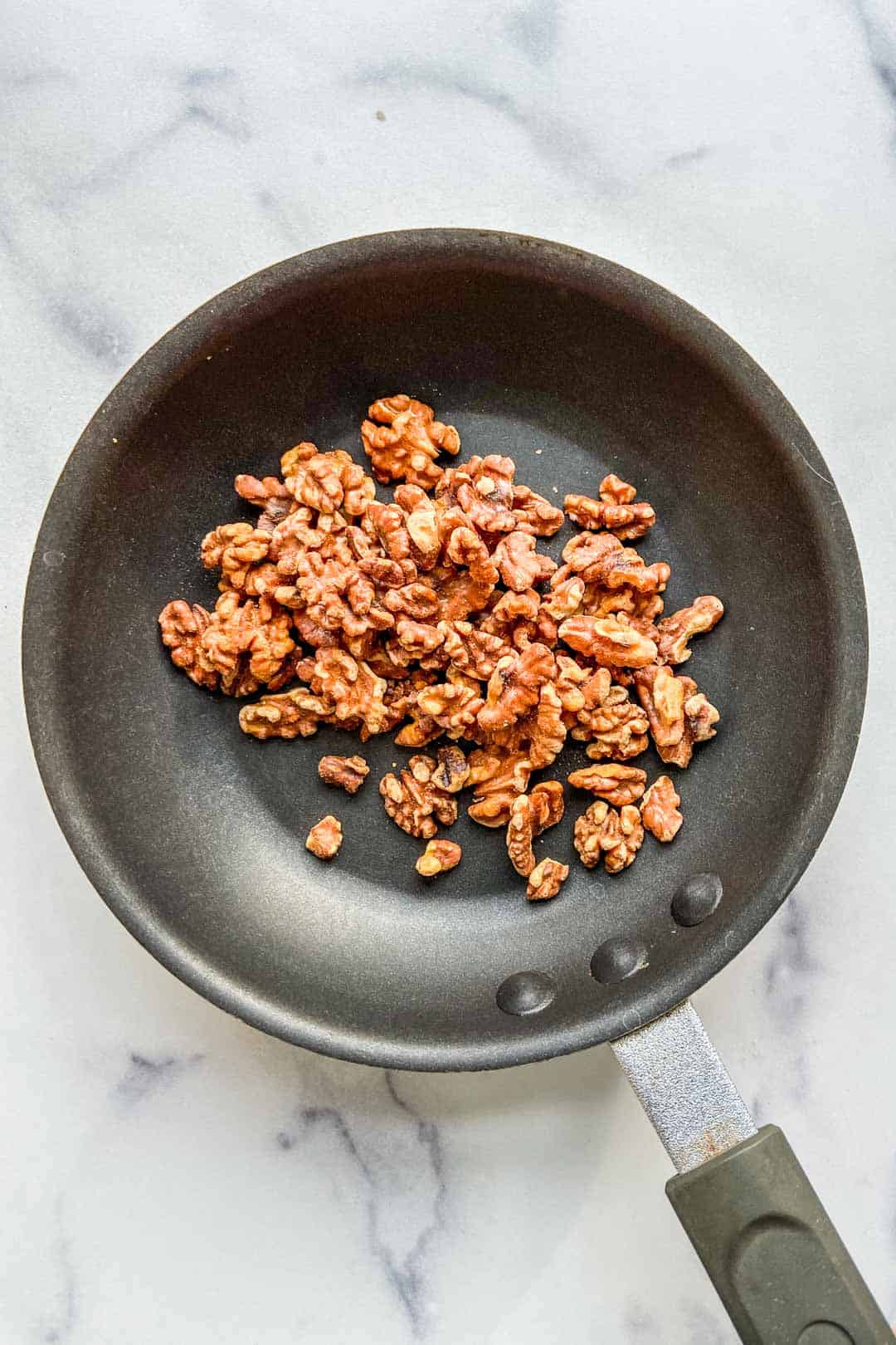 How to Toast Walnuts This Healthy Table