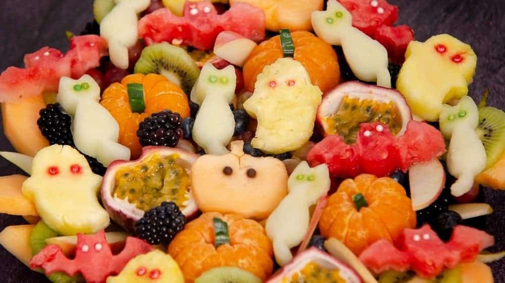 Healthy Halloween Snack Tray •