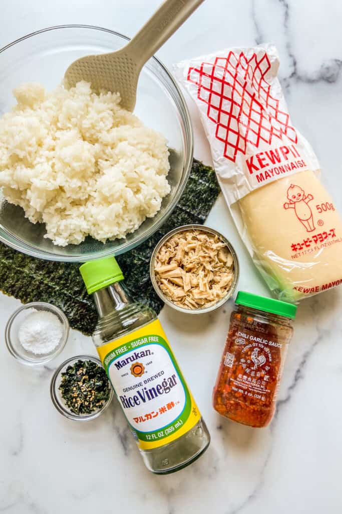 Spicy tuna onigiri ingredients.