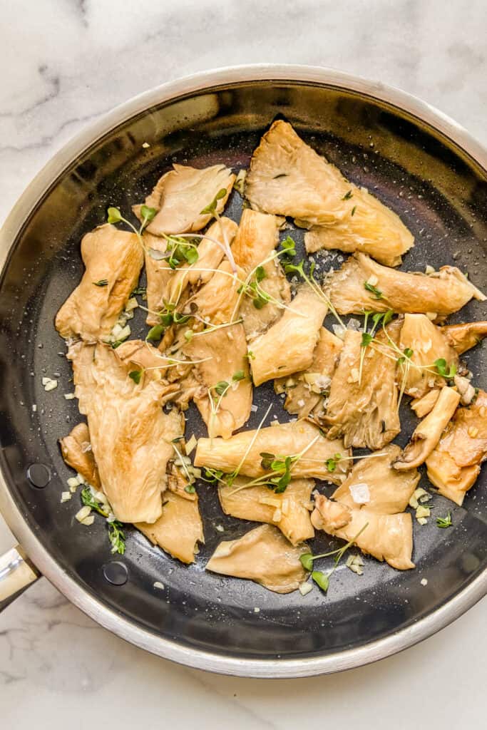 Easy Pan Fried Oyster Mushrooms (Vegan)