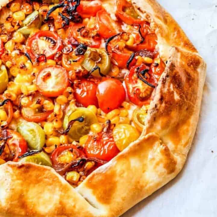 A tomato and corn galette.